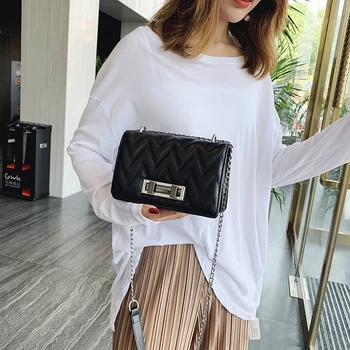 

Senior sense of foreign women's bag simple chain small square package 2019 new popular single shoulder Messenger bag