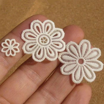 

Table Placemat for Dollhouse Life Scene Model Toy 1:12 Scale Miniatures Furniture Decoration White Knitting