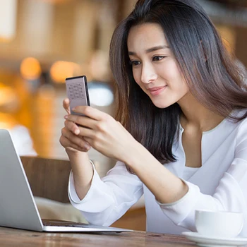 

Long-time Use Smart High Recognition Ability Accurate 30+ Languages Voice Translation 2-way Instant Translate Translator