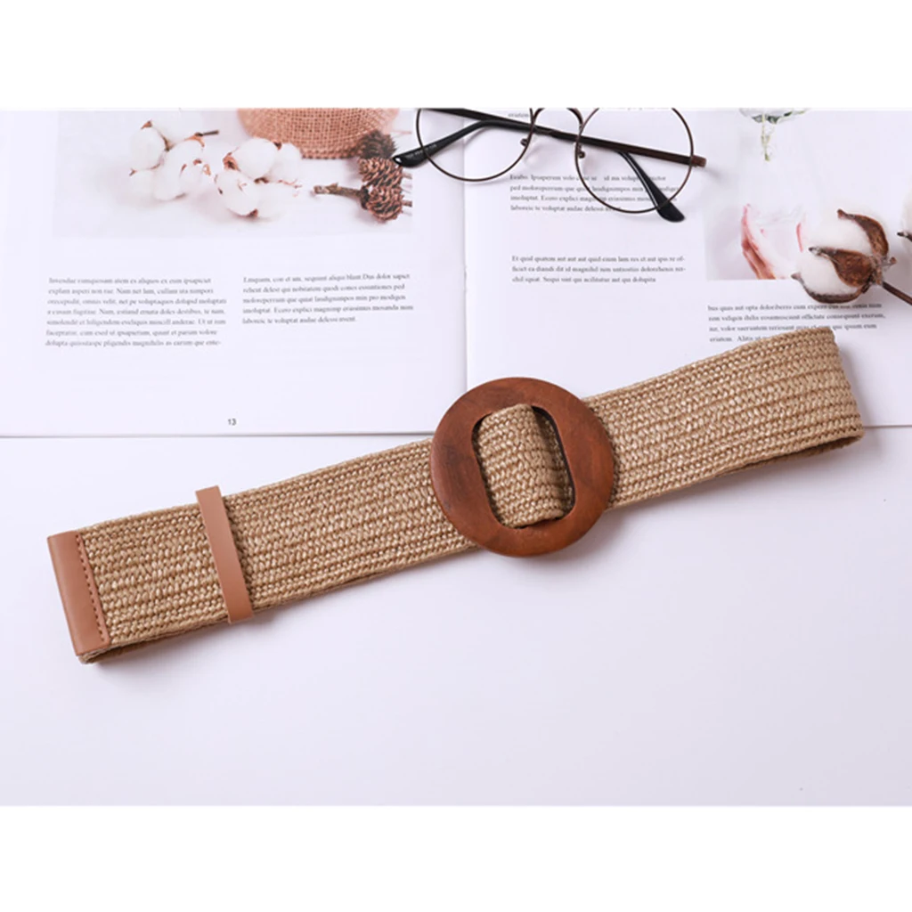 Women Braided Straw Waistband Cinch Belt with Round Wooden Buckle