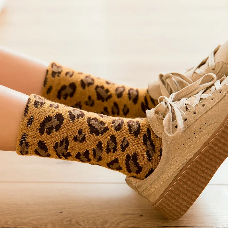 

Warm Socks for Women Winter Wool Leopard Print Comfortable Soft Female Cotton Ladies New Pattern Sock Hot Sale Stockings