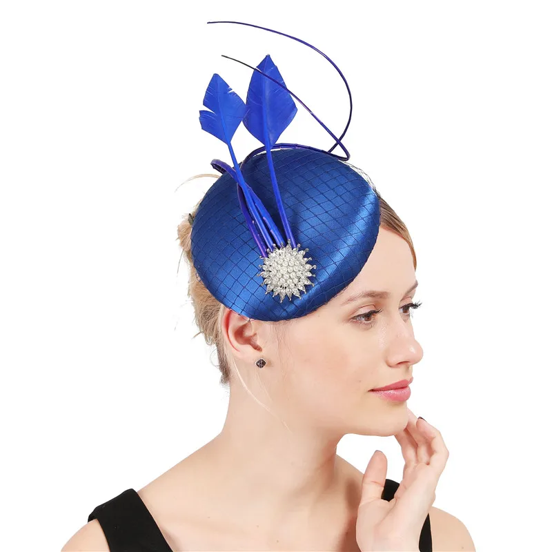 royal blue Высокое качество, атласные свадебные чародейки, женские элегантные фиолетовые головные уборы с перьями, церковные аксессуары для волос, свадебные сетчатые фетровые шляпы - Цвет: royal blue
