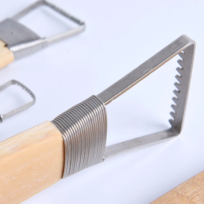 

Toothed Bamboo Scraper Polymer Clay Carved Tool Pottery Tools Mud Sculpture Scraper Tool Sculpture Tool xiu pi dao