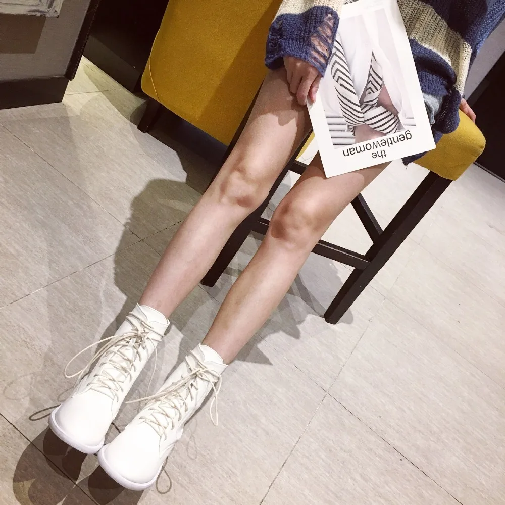 Flat Heel Round Toe Lady Boots Women Shoes Autumn Luxury Designer Winter Footwear Boots-women Lace Up Low Heels booties Ladies