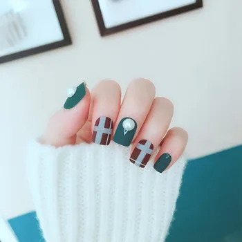 

24pcs/boxed Girls Cute Imitaion Pearl Decoration Matte Artificial Nail Tips Fashion Stripe Design Jump Color Square Fake Nails