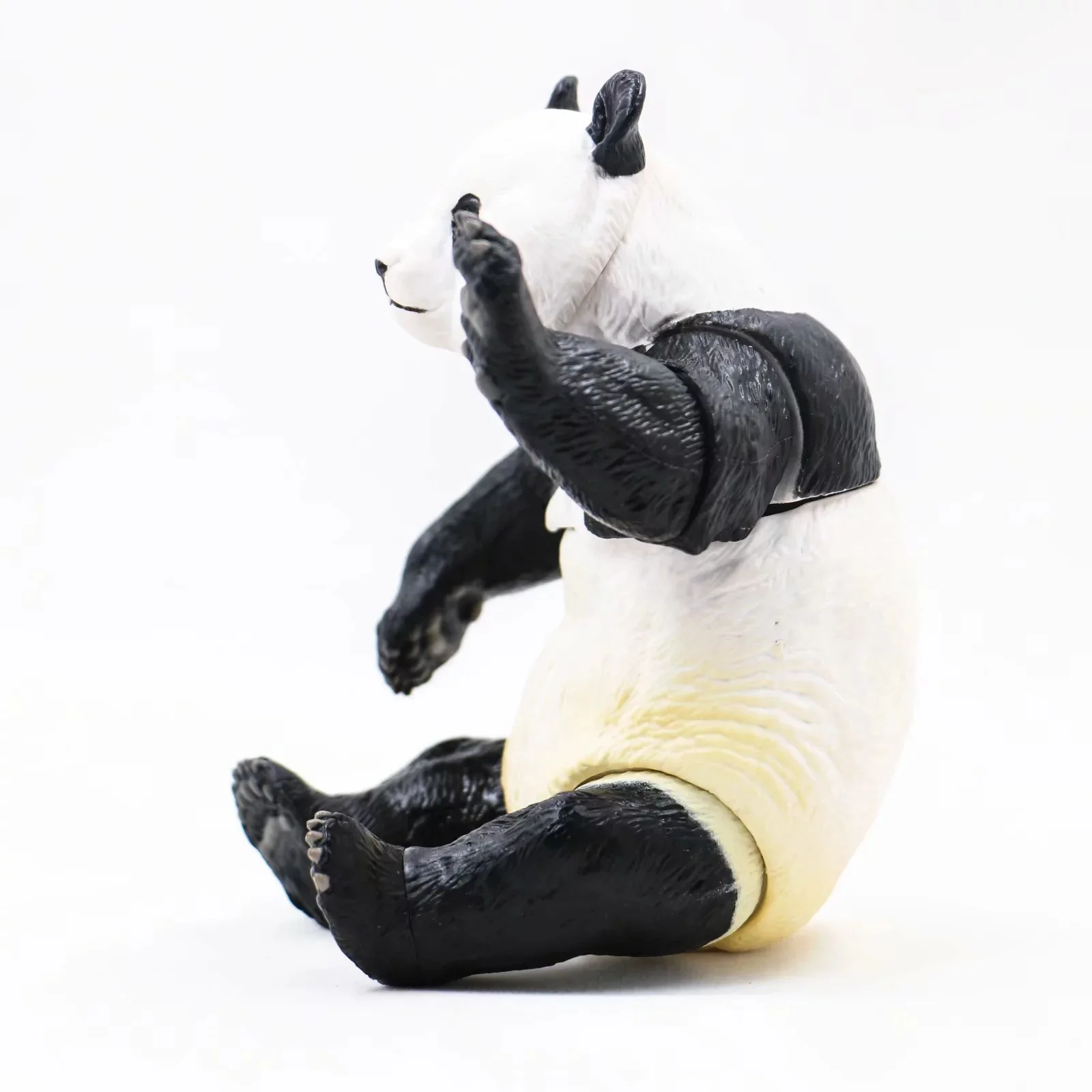 

Wolf Anime shan kou shi 003 Giant Panda Cute Adorable Kid Mobile Garage Kit Model