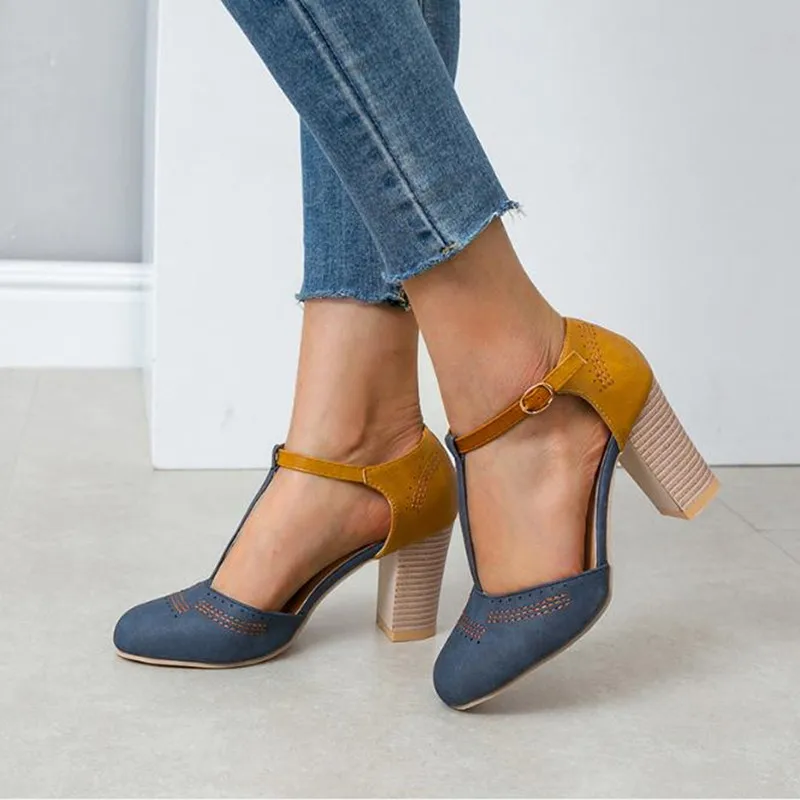 

Large size 42 43 high heels female 2019 spring summer new thick with high heels side air Hollow round head shoes Women's shoes