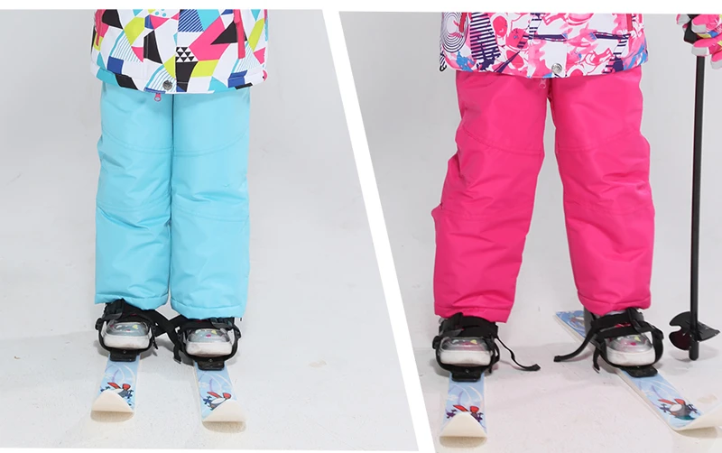 Новые лыжные штаны для маленьких мальчиков и девочек на открытом воздухе плотная, ветронепроницаемая Водонепроницаемый детские штаны зима Лыжный спорт и сноуборд брюки для девочек