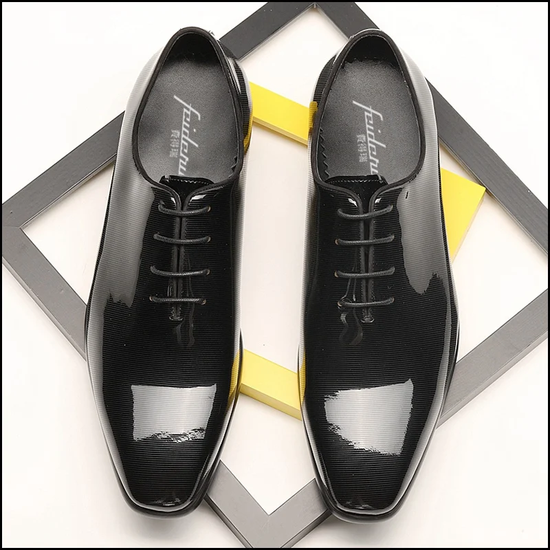 Высококачественные итальянские мужские свадебные туфли ручной работы из лакированной кожи; мужские туфли на плоской подошве с квадратным носком и шнуровкой; DX164