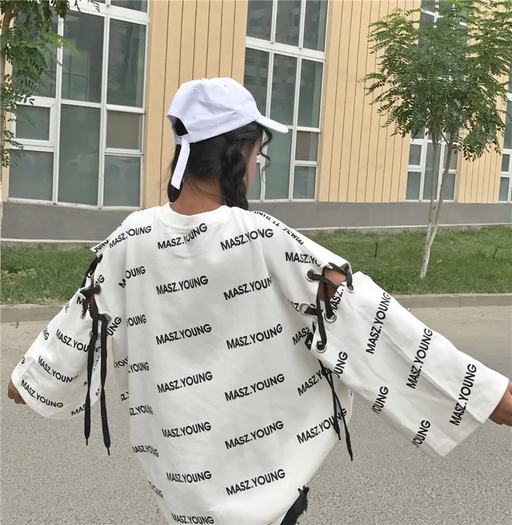 Для фотосессии Harajuku Labuhan Angin Kong-style с принтом букв бандажная ткань с большими рукавами Женская толстовка средней длины