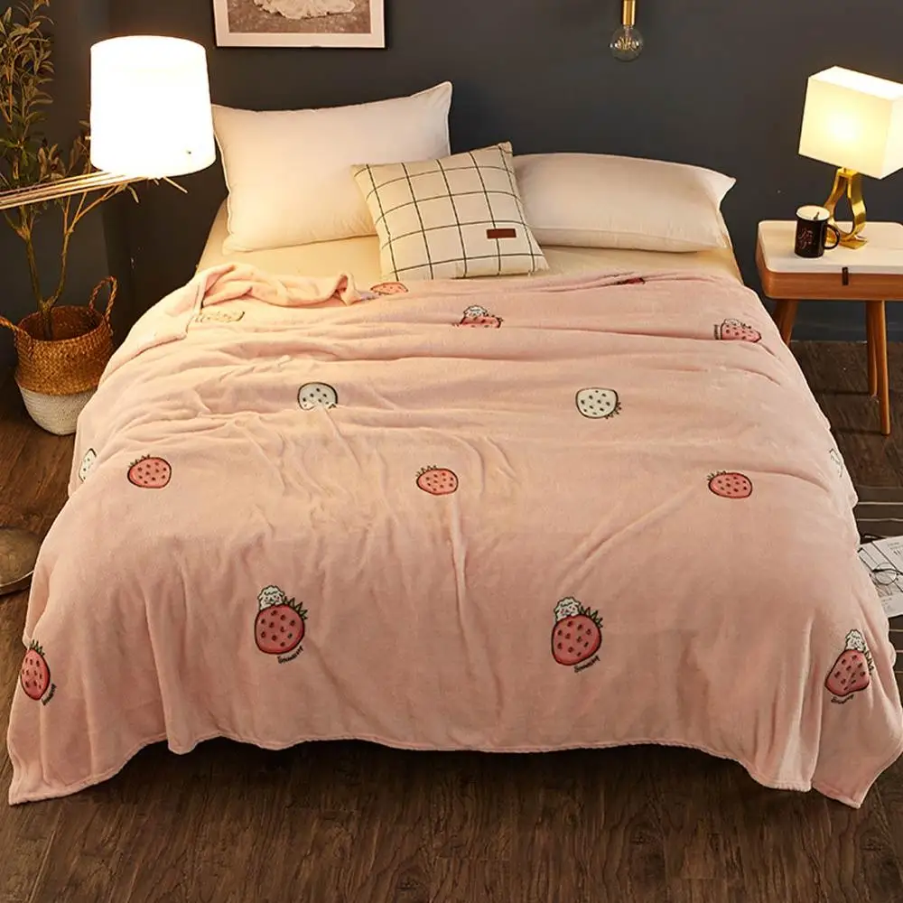 

2019 INS Pink Strawberry Ice Cream Soft Print Double-side Blankets Throws Flannel Fleece Microfiber Plaids Bedsheet Polyester