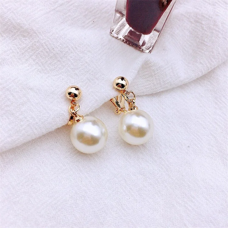 Ear Clip Earrings GRACE JUN Korean Style Gold Color Pearl Clip on Earrings No Pierced for Women Party Wedding Fashion Cuff Earrings Luxury Jewelry