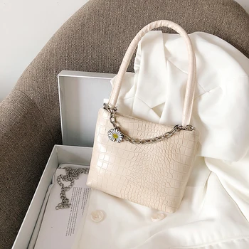 

Small Daisy Chain Design Hand Bags For Women 2020 Female Travel Handbags Purse Ladies PU Leather Female Simple Totes Crossbody