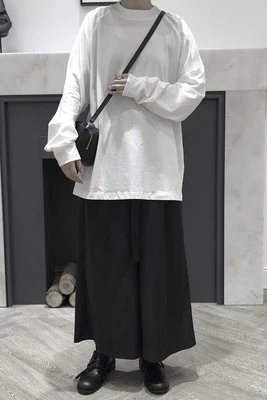 Spring solid color wide round neck dark wind loose