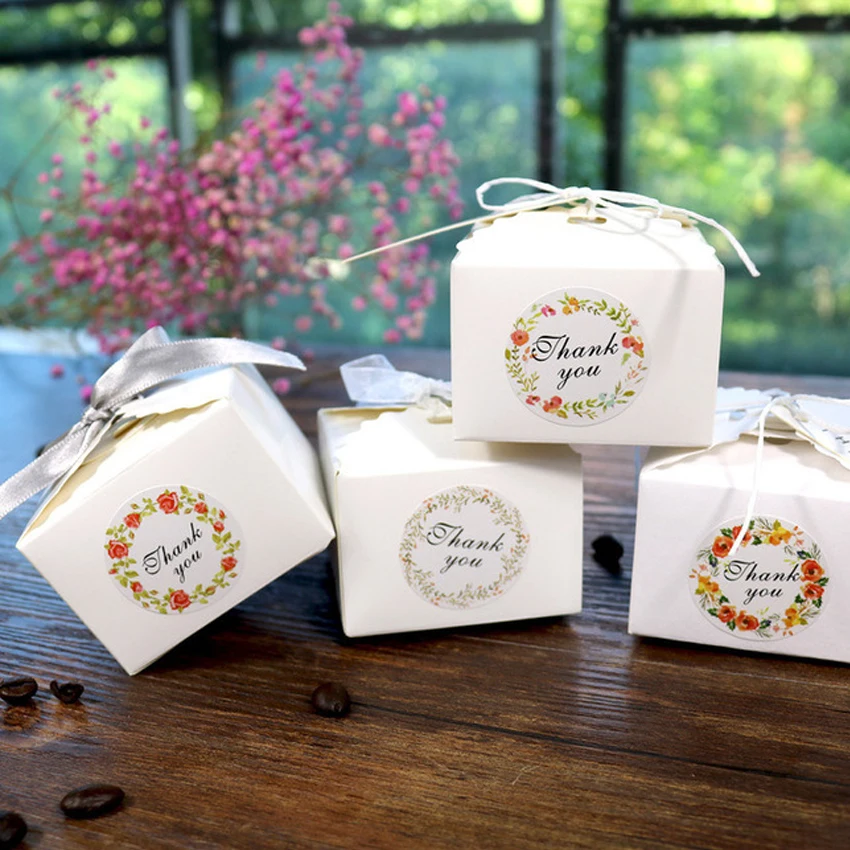 

120pcs/pack Small Fresh Thank You Thanks To Four For Package Stationery Color Flower Sealing Stickers