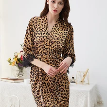 Сексуальная женская ночная рубашка с леопардовым принтом, длинная ночная рубашка из искусственного шелка для дома, кружевная ночная рубашка+ шелковая ночная рубашка на бретельках