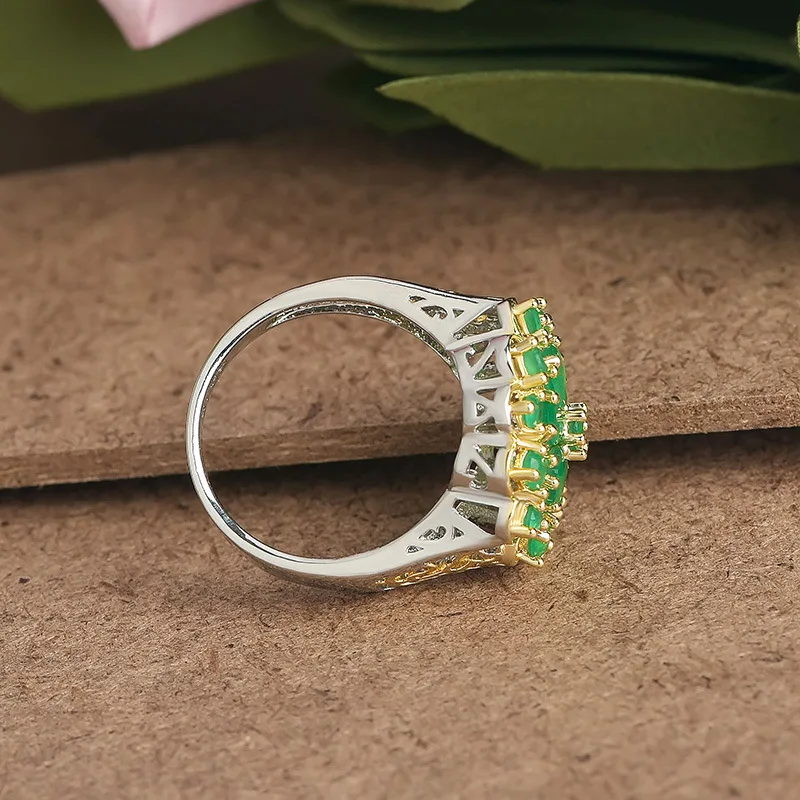 Cellacity Luxury Flower Design Hollow out Silver 925 Jewelry Gemstones Emerald Ring for Women Creative Female Anniversary Gift