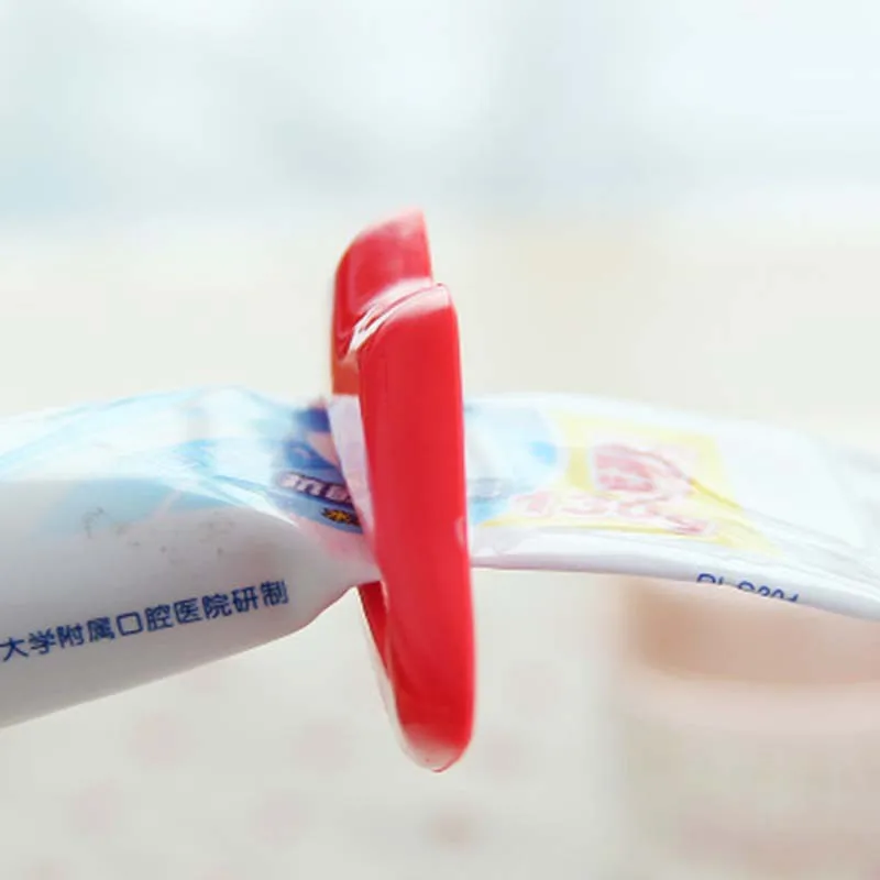 1 шт. лидер продаж новинка соковыжималка для зубной пасты в форме красных губ