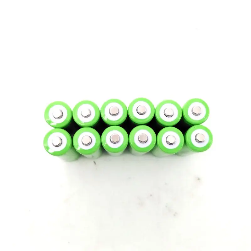Реальная емкость 12 x AA 1,2 V 600mAh NiMH аккумуляторные батареи для садовых солнечных огней(NiCd