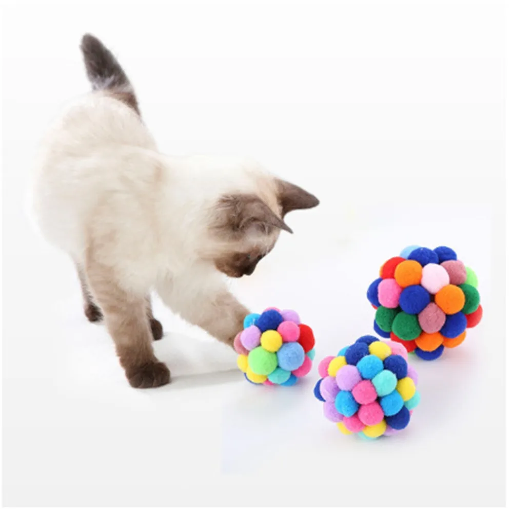 1Pcs Colorful 5cm Cat Toy Ball Interactive Cat Toys Play Chewing Rattle Scratch EVA Ball Training Pet Supplies (1)