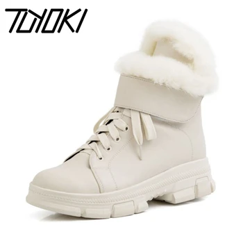 

Tuyoki 2021 New Fashion Women Flats Plush Fur Ankle Boots Daily Outdoor Snow Boots Zipper Motorcycle Boots Footwear Size 34-43