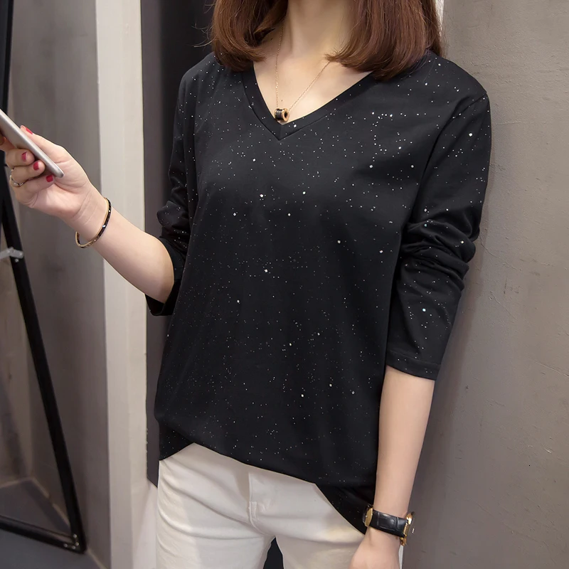 Ceny Plus rozmiar kobiet ubrania 2019 moda jesień lśniące koszulki koreański luźne V Neck t shirty z długim rękawem topy koszulka oversized Shirt
