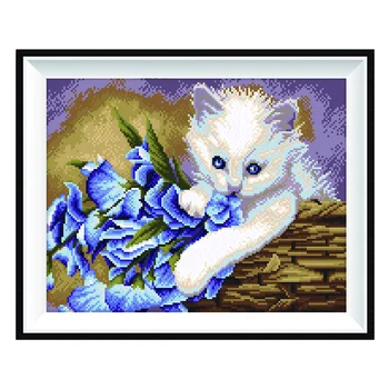 

LZAIQIZG Full Round Diamond Painting Cute White Kitty AB Drill Brush Glue Canvas Diamond Embroidery Home Decor Dropship 35x45cm