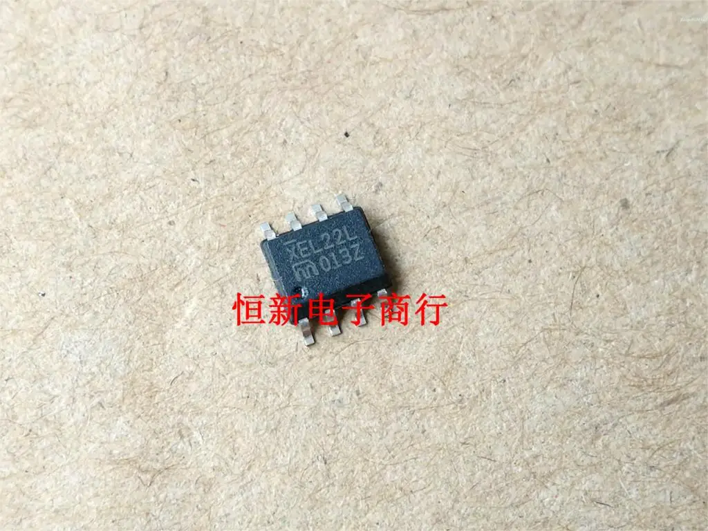 10 шт./лот SY100ELT22LZG лапками углублением SOP-8: XEL22L