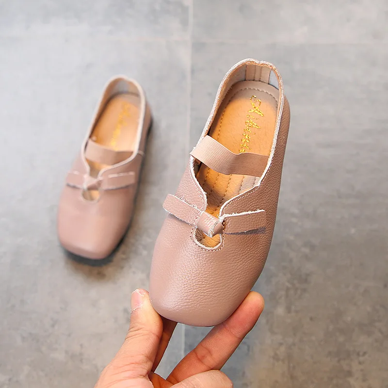 

Special Offer Non-Quality Problems Rebate Does Not Change Children Black And White with Pattern Small Leather Shoes Girls Square