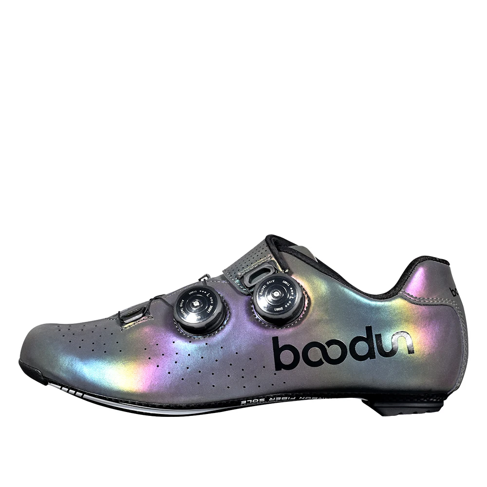 BOODUN Breathable Road Cycling Shoe Photochromism Vamp Carbon Fiber Ultralight Self-Locking Shoe Professional Road Bicycle Shoes