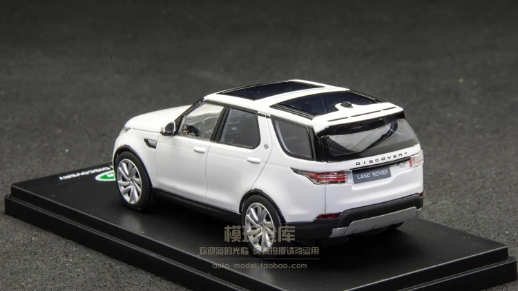 Модель автомобиля из 1/43 сплава, орнаменты для домашней коллекции, подарок на день рождения и Рождество для детей и взрослых