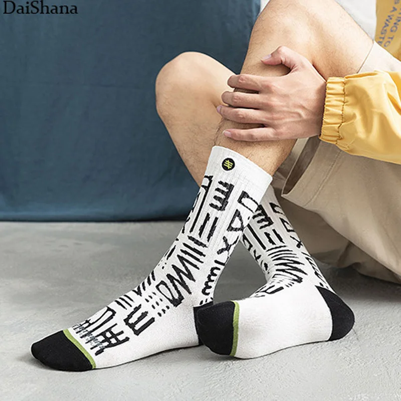 3Pairs New Fashion Unisex Sock Harajuku Korean Style Cotton Women Socks Skateboard Happy Crew Tide socks Meias Mujer EU36-44 32 Hb1dcfa5388814cb4aa5862d3b62eb8883