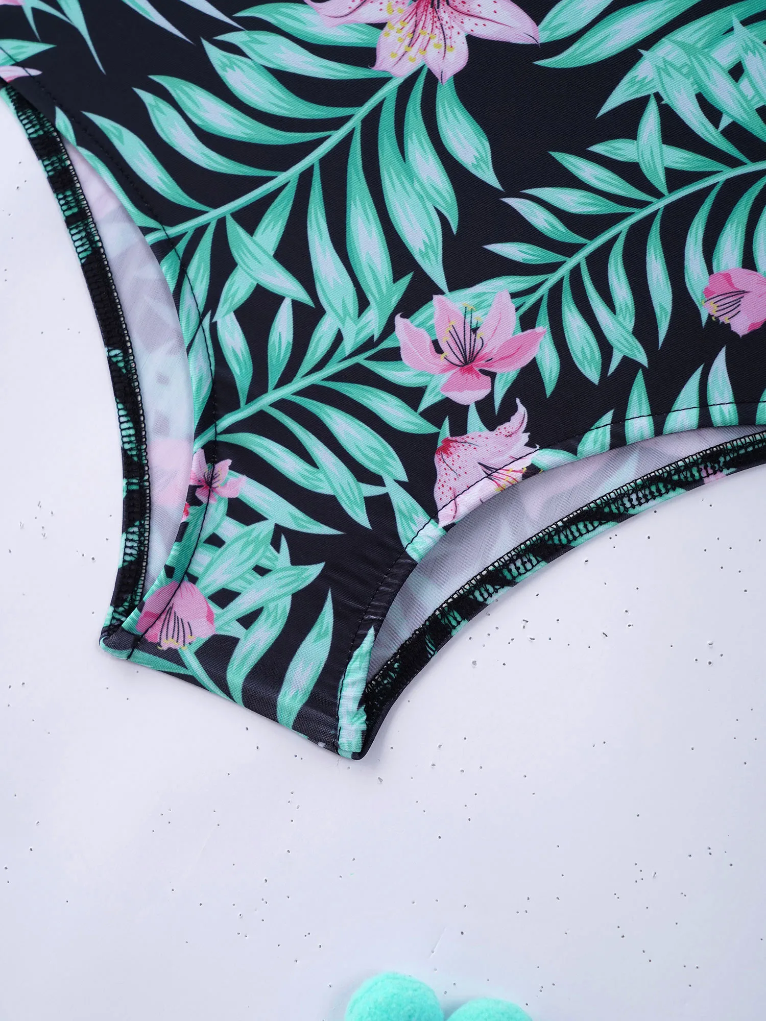 TiaoBug Summer Kids Girls One-Piece Print Swimming Bathing Beach Pool Swimsuit Round Neck Sleeveless Leotard Bodysuit Swimwear