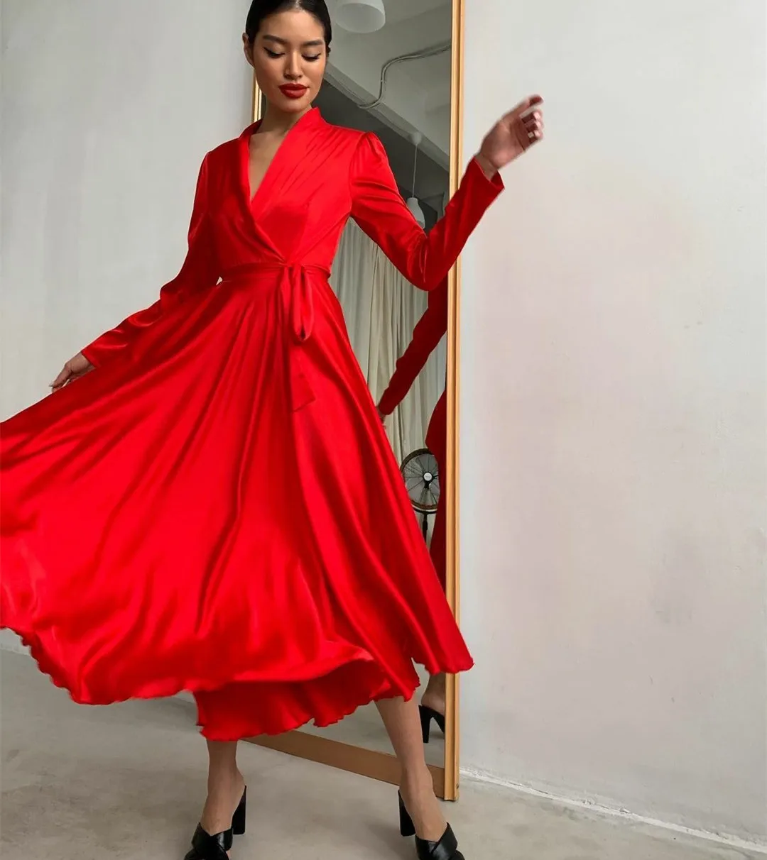 

Short Red Evening Dresses With Pockets A-Line Satin Slit Prom Gown Robes de soirée Tea Length Party Dresses Вечерние платья