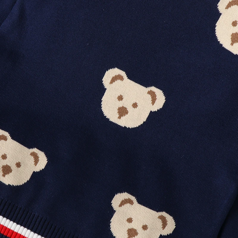 Свитер с рисунком медведя для маленьких мальчиков; Трикотажная хлопковая одежда; Детское пальто с круглым вырезом; зимний теплый пуловер с длинными рукавами; мягкий удобный пуловер в полоску с принтом