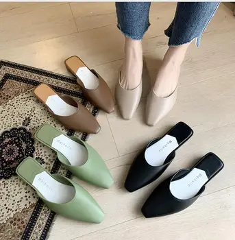 

2020 Fashion Pointed Toe Mules Women Summer Slippers Candy Color Flats Slip-on Holiday Ladies Sandals Slides PU Women Shoes