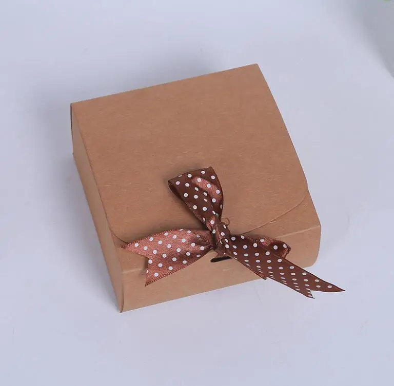 

Wholesale 100pcs kraft gift cardboard box paper Large present gift packing gift box for clothes/garments/scarf packing paper box