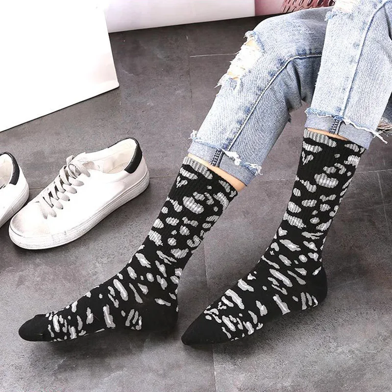 

1 Pair Women Socks Leopard Print Fashion Warm Breathable Elasticity For Autumn Winter JS24
