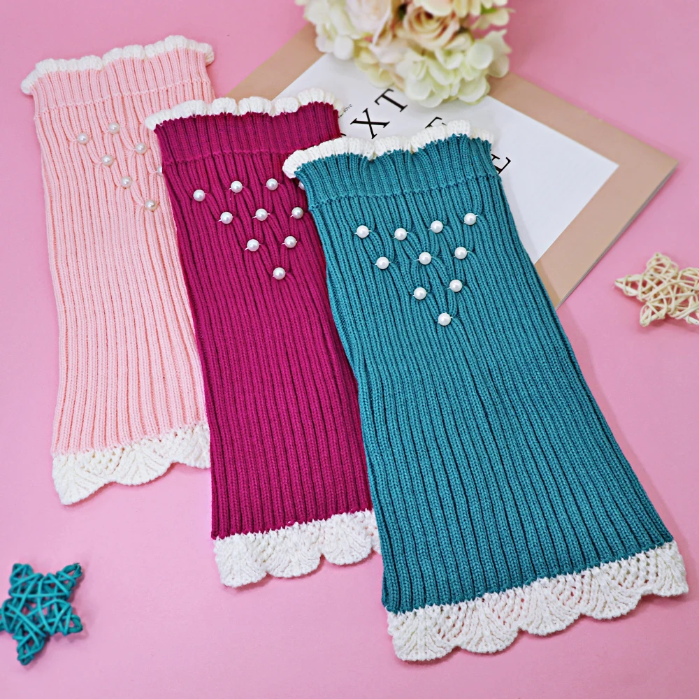 

Small Dog Clothes Winter Pet Dogs Cat Sweater for Chihuahua Puppy Dog Clothing Outfit Pets Sweater Pug Clothes with Pearl