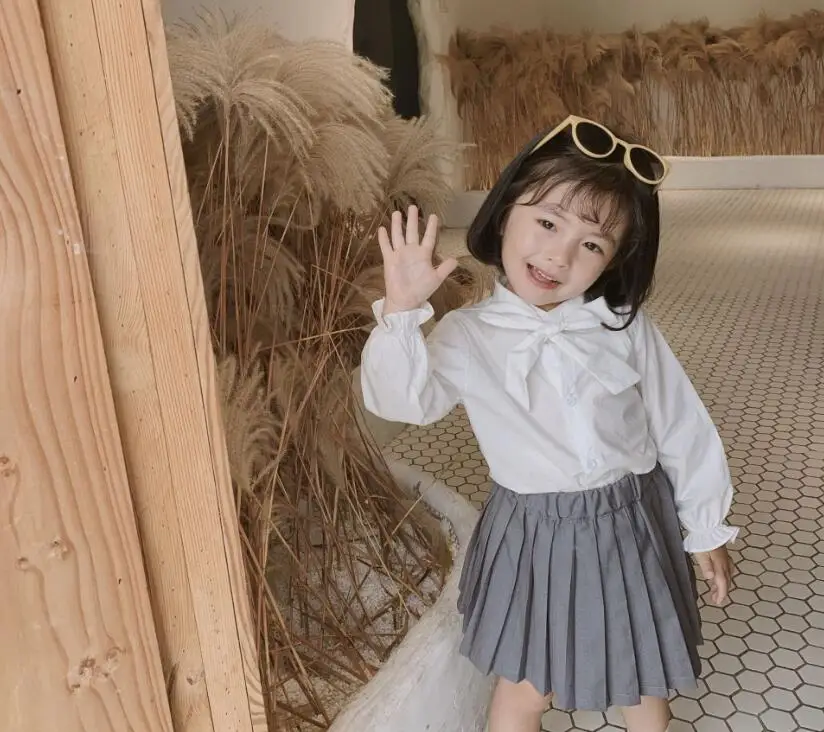 

2019 Baby Girls Fall Cute Bow T-shirt , Princess Kids Sweet Long Sleeve Blouse White Black 6 pieces/lot, Wholesale