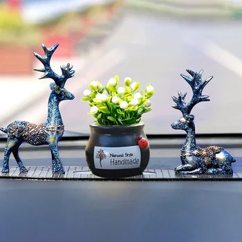 

Deer Miniature Ornaments Couple Shape Resin Artistic Fairy Garden Figurine Decoration Store Home Desktop Crafts Kids Toy Figures