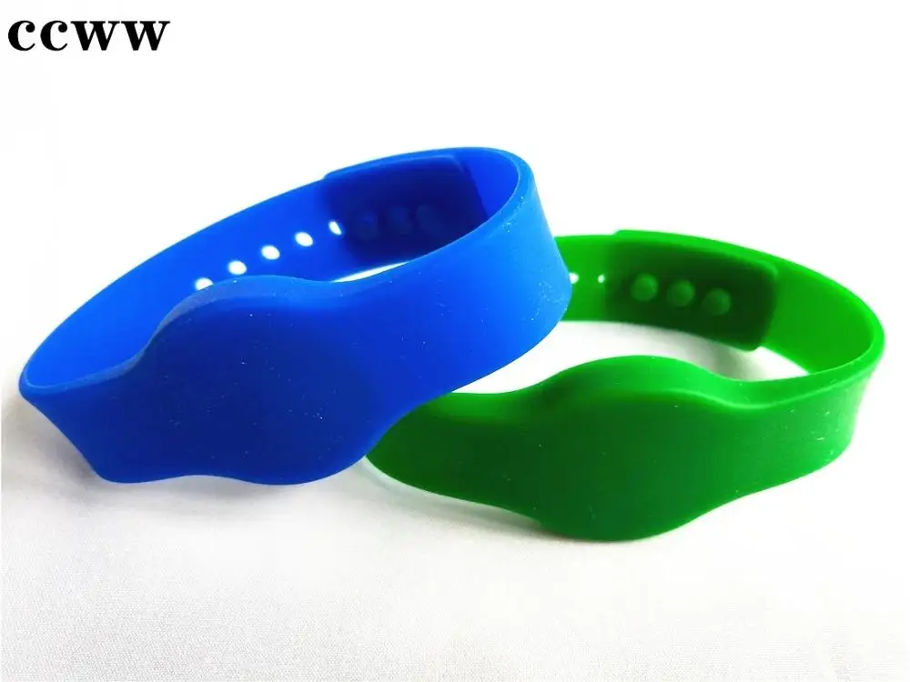 Beautiful 13.56MHz IC S50 Waterproof Silicone Wristband Watch Type