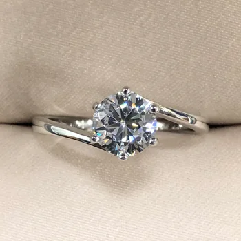 

CMajor Sterling Silver Synthetic Diamond Jewelry Simple Temperament 14ct Cubic Zircon White Round Classic Ring for Women