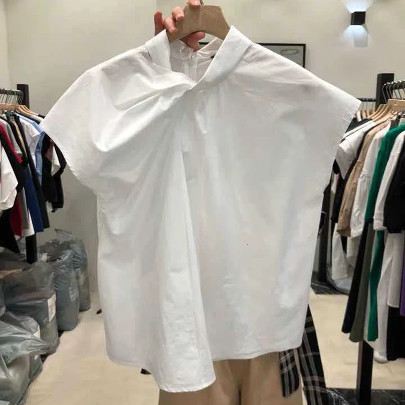 CHICEVER летняя однотонная Свободная одежда для женщин с круглым вырезом и коротким рукавом плиссированная Корейская блузка Топ Женская мода тренд