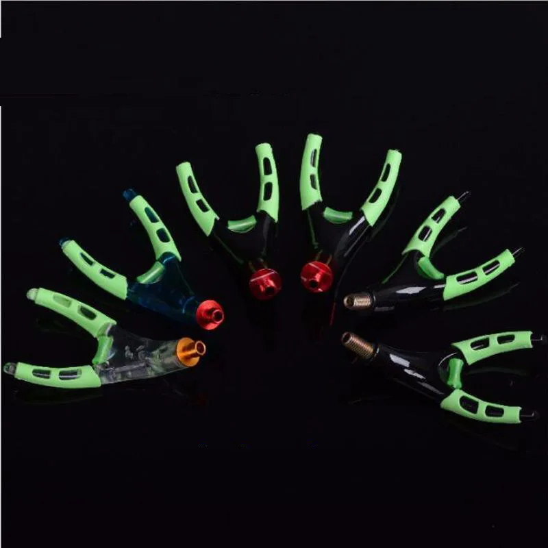 

Zerun Fishing Gear Deconstructable Universal Night Light Front Fork Rod Holder Head Claw Battery Light Included zhi jia tou Fish