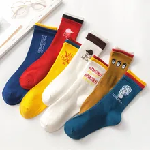 Женские хлопковые забавные носки до середины голени с мультяшным принтом и цветными вышитыми подарочными буквами skarpetki damskie harajuku кальцитовые носки