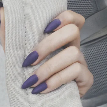 

The Europe and the United States Beam Full Cover press on nails Solid Color Fashion Dark Purple Stiletto fake nails with glue