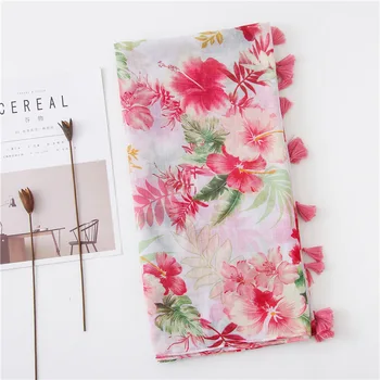 

2020 Luxury Brand Cotton and Linen flower Scarf Spring and Autumn Pink print beach Silk Scarves Women's seaside Sunscreen Shawl