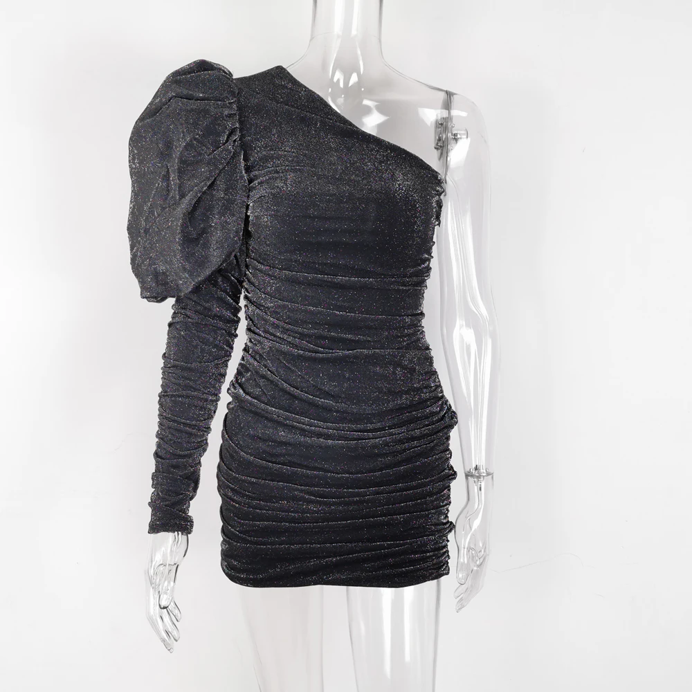 Black Lofrcy/розовое блестящее короткое платье на одно плечо с объемным пышным рукавом, облегающее эластичное блестящее платье с рюшами - Цвет: Black