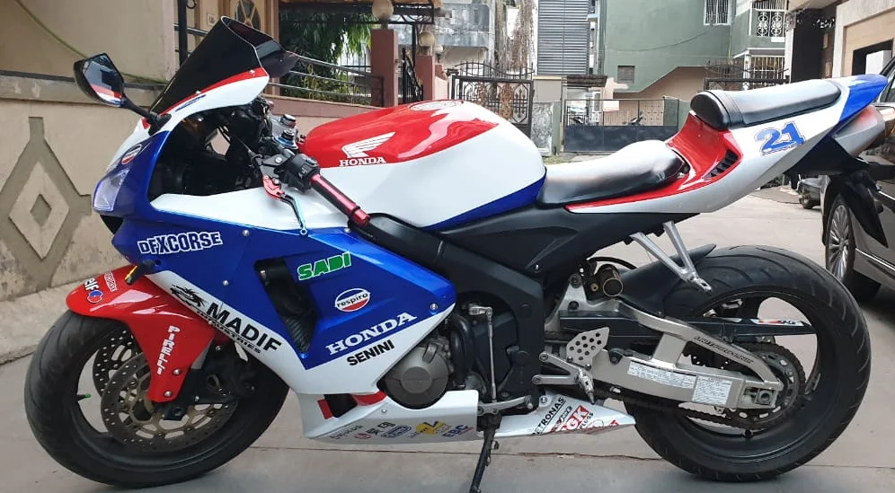 ABS Инжекционный обтекатель, пригодный для Honda CBR600RR F5 2003 2004 03 04 пластиковые мотоциклетные Обтекатели CBR600F5 белые черные низкие чехлы